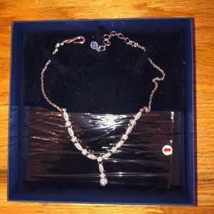New Beautiful Swarovski Necklace